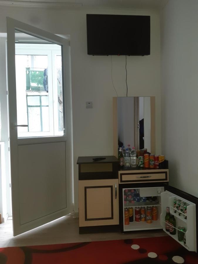 סיגישוארה Florin Apartament מראה חיצוני תמונה